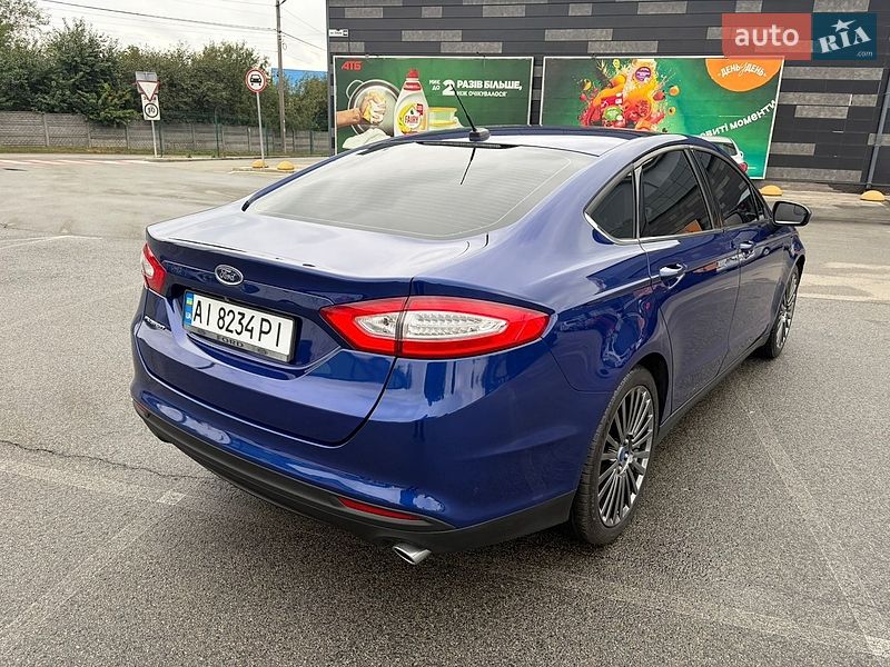 Седан Ford Fusion 2015 в Киеве