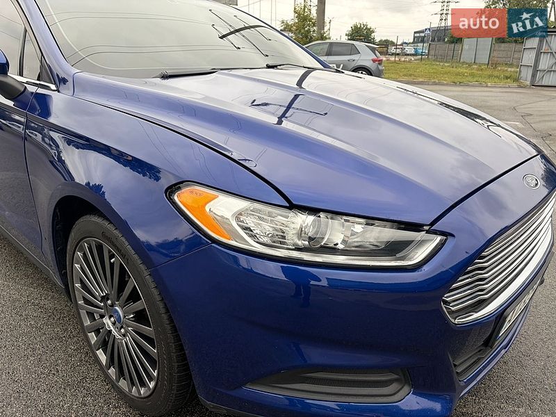 Седан Ford Fusion 2015 в Киеве