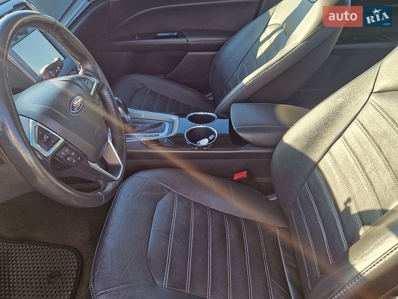 Седан Ford Fusion 2013 в Одессе