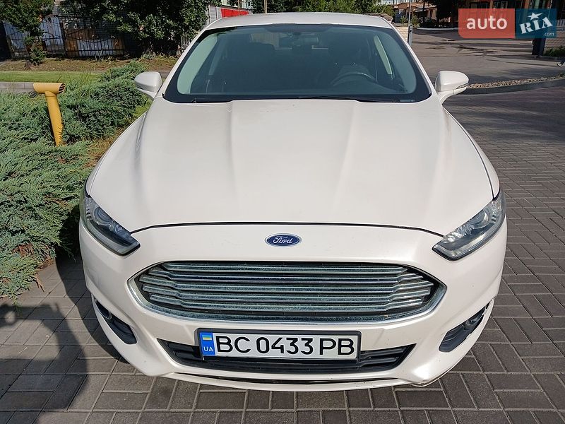 Седан Ford Fusion 2013 в Днепре