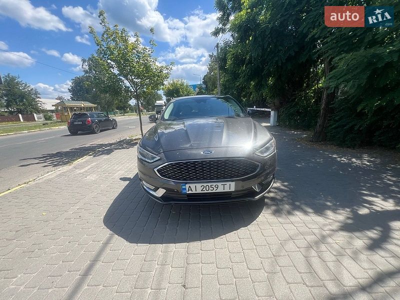 Ford Fusion 2017