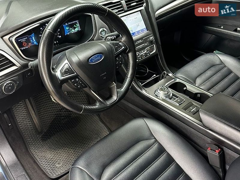 Седан Ford Fusion 2018 в Києві