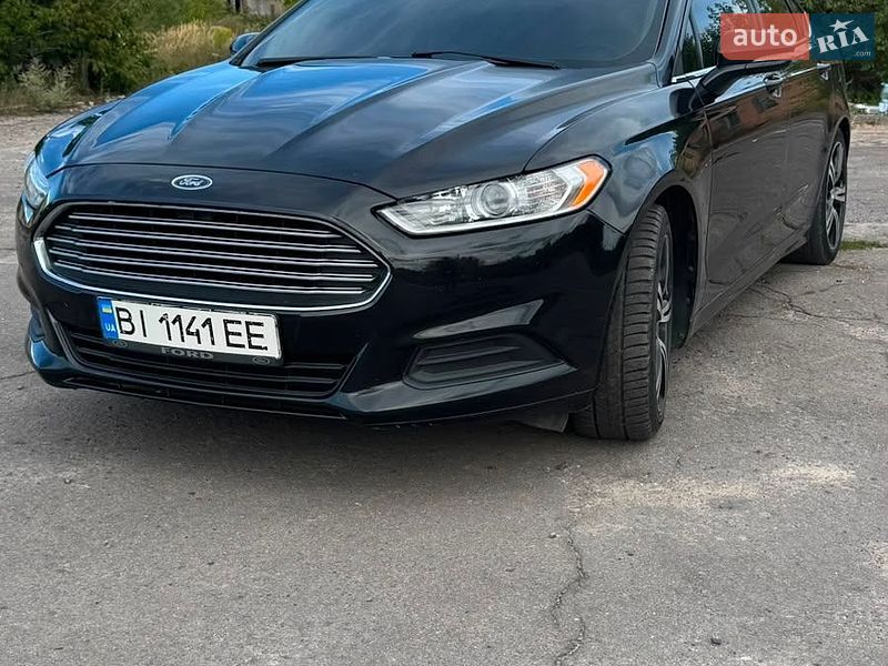 Седан Ford Fusion 2014 в Полтаві