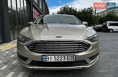 Седан Ford Fusion 2016 в Полтаве