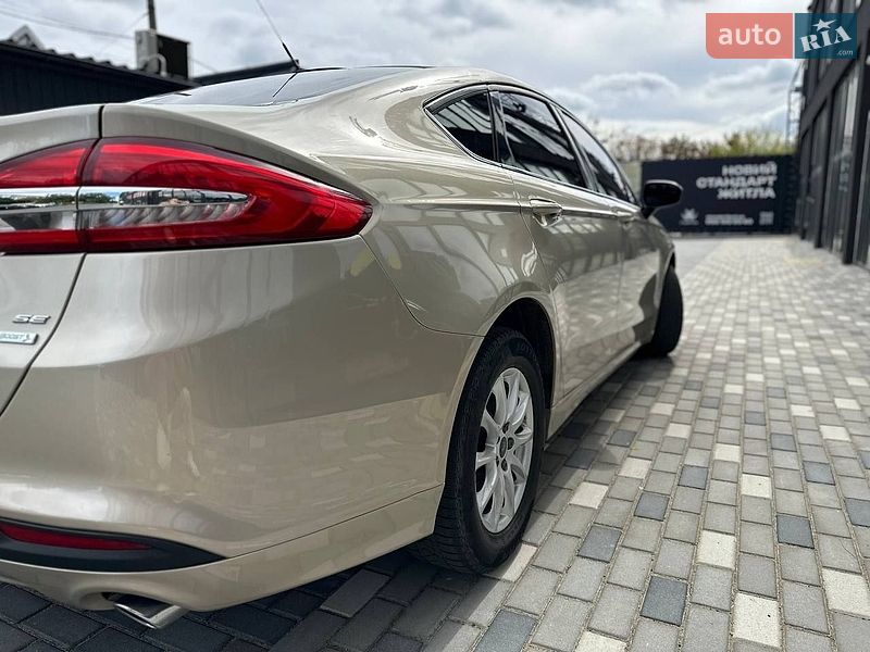 Седан Ford Fusion 2016 в Полтаве