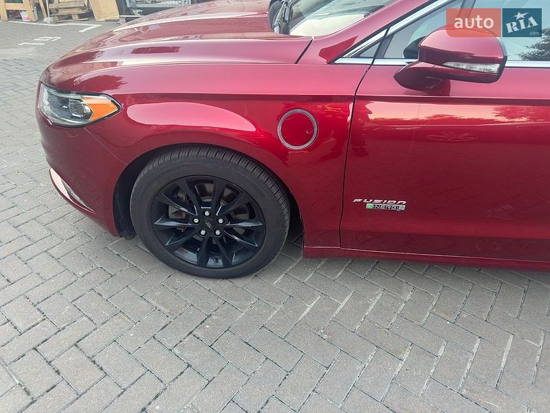Седан Ford Fusion 2016 в Киеве
