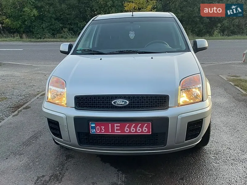 Ford Fusion 2010