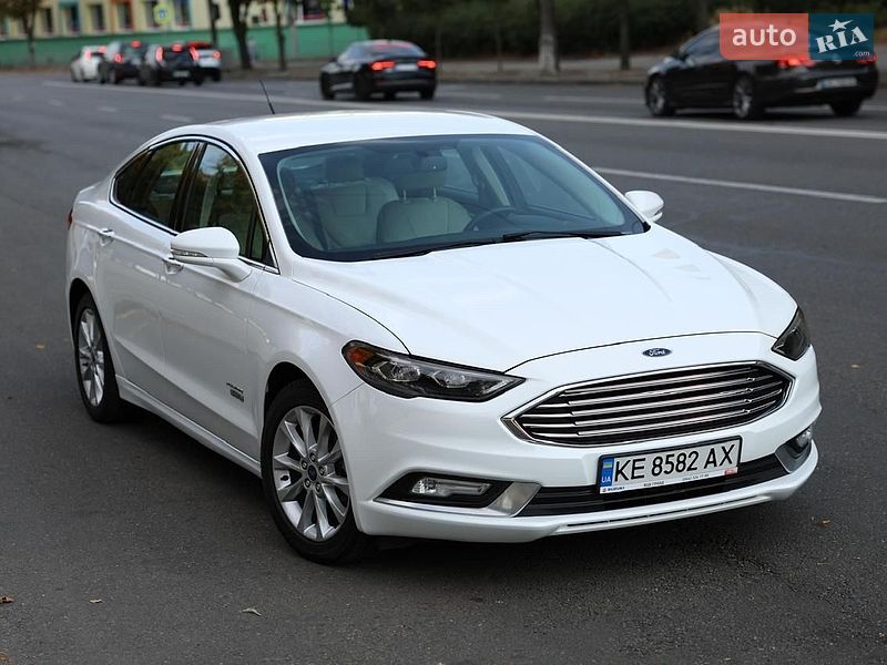 Ford Fusion 2016