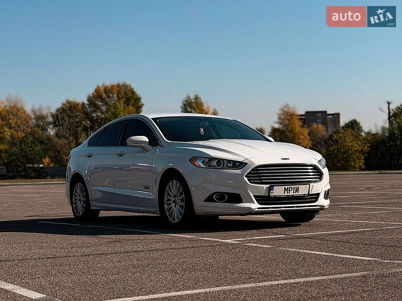 Ford Fusion 2015