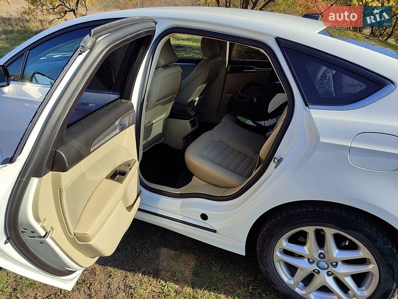 Седан Ford Fusion 2014 в Харкові фото 7 Седан Ford Fusion 2014 в Харкові