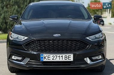 Седан Ford Fusion 2017 в Львове