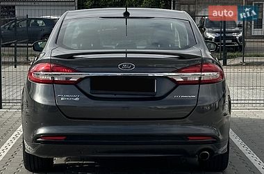 Седан Ford Fusion 2017 в Одесі