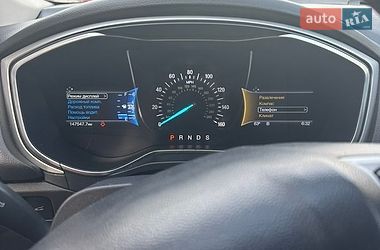 Седан Ford Fusion 2016 в Виннице