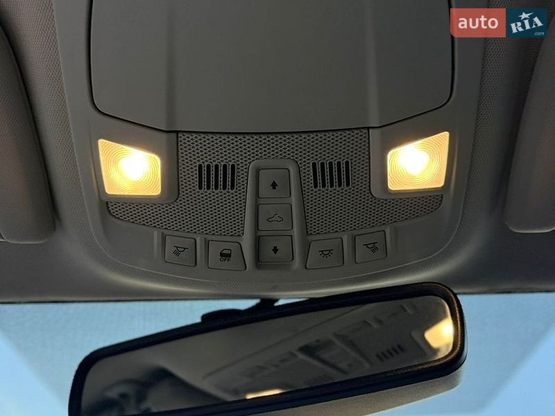 Седан Ford Fusion 2014 в Ужгороде