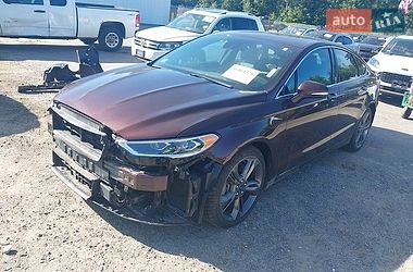 Седан Ford Fusion 2017 в Львові
