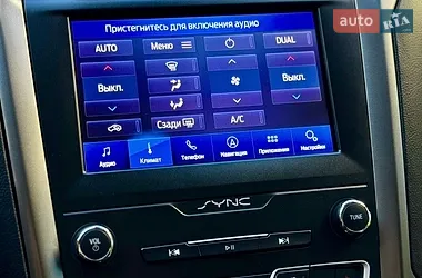 Ford Fusion 2020