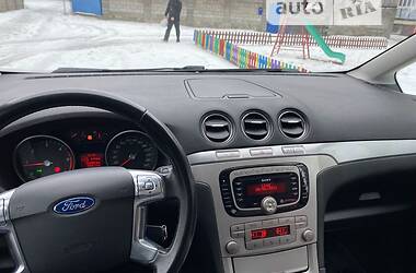 Универсал Ford Galaxy 2010 в Звягеле