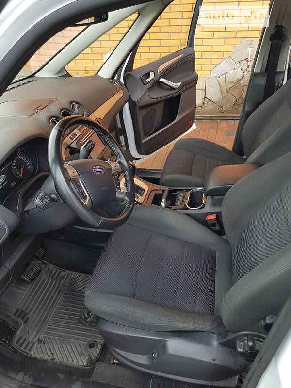 Минивэн Ford Galaxy 2012 в Луцке