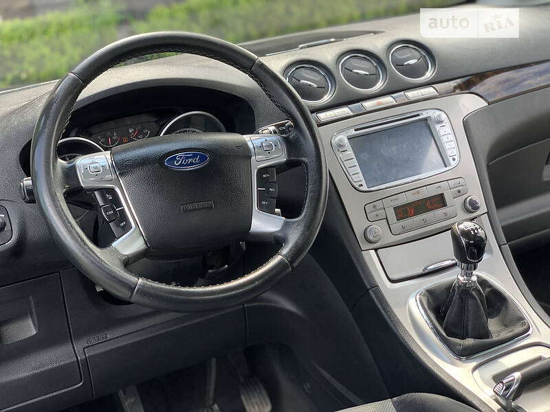 Минивэн Ford Galaxy 2009 в Стрые