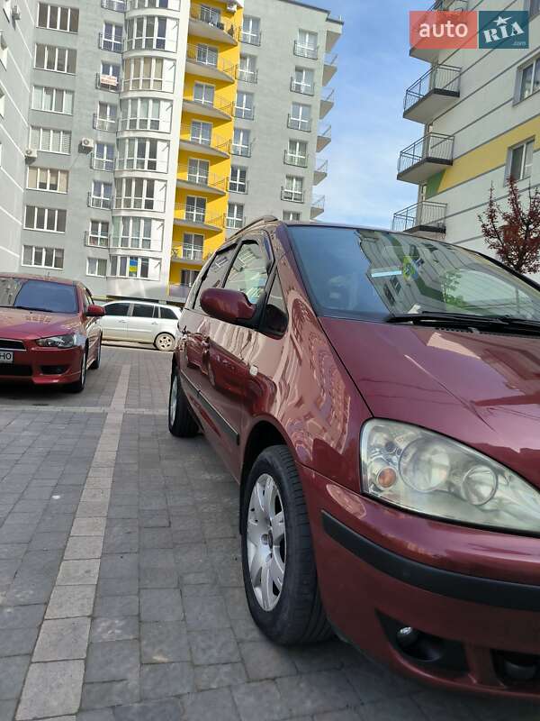 Мінівен Ford Galaxy 2002 в Івано-Франківську