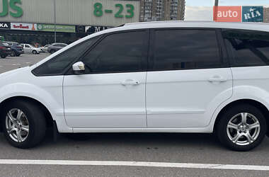 Минивэн Ford Galaxy 2011 в 