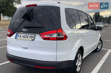 Минивэн Ford Galaxy 2011 в 