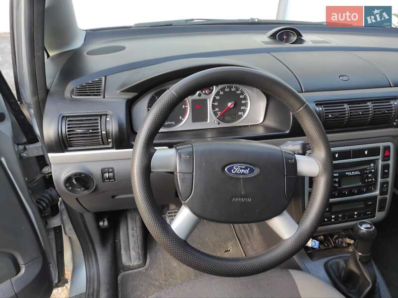 Минивэн Ford Galaxy 2004 в Волочиске