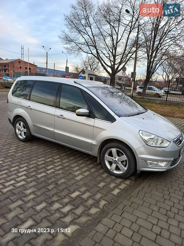 Мінівен Ford Galaxy 2010 в Чернівцях