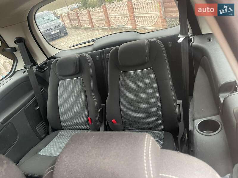 Минивэн Ford Galaxy 2014 в Луцке