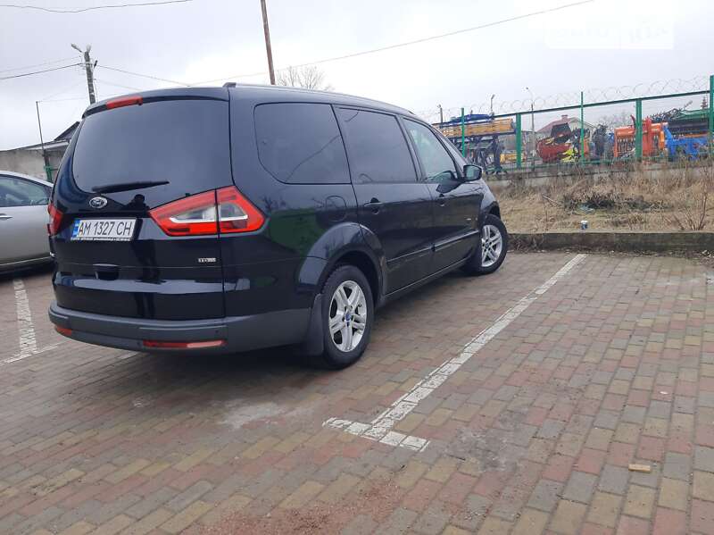 Минивэн Ford Galaxy 2010 в Житомире
