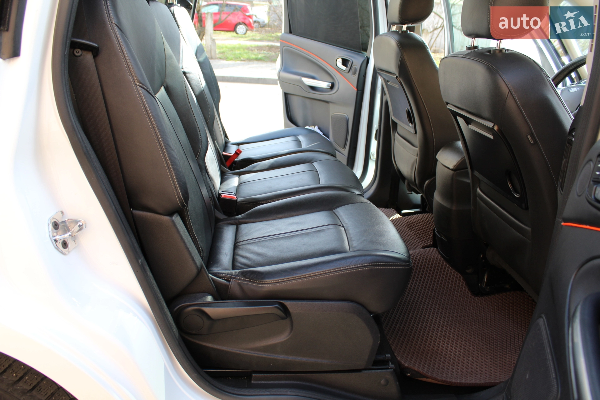 2014 Ford Galaxy - мініатюра 22