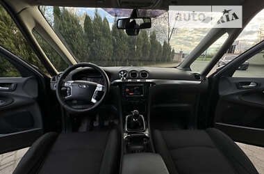 Мінівен Ford Galaxy 2011 в 