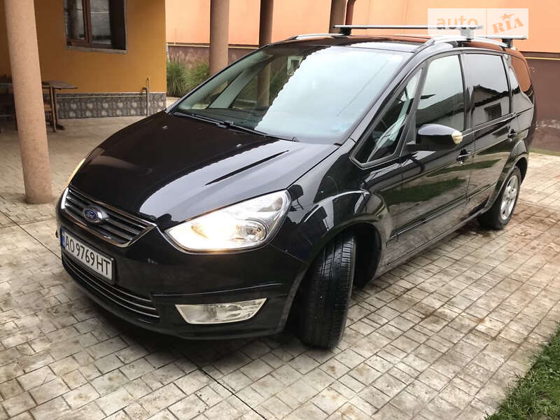 Минивэн Ford Galaxy 2010 в Виноградове