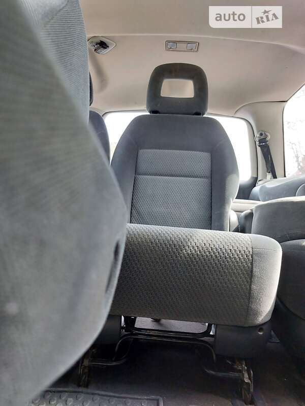 Минивэн Ford Galaxy 2004 в Ровно