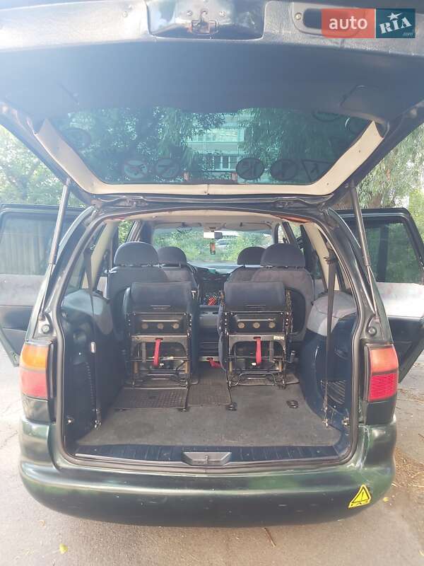 Минивэн Ford Galaxy 1996 в Киеве