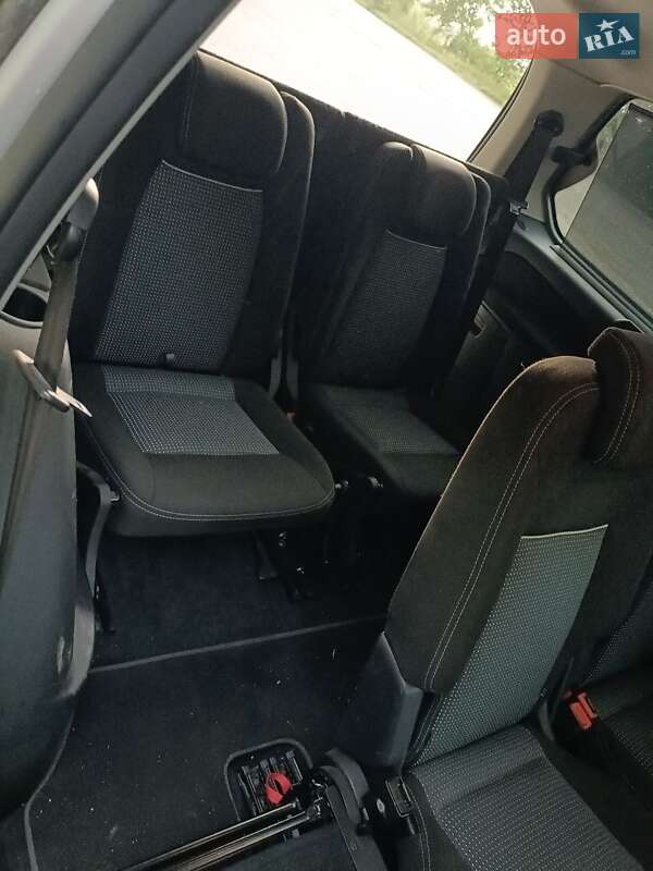 Минивэн Ford Galaxy 2013 в Ракитном