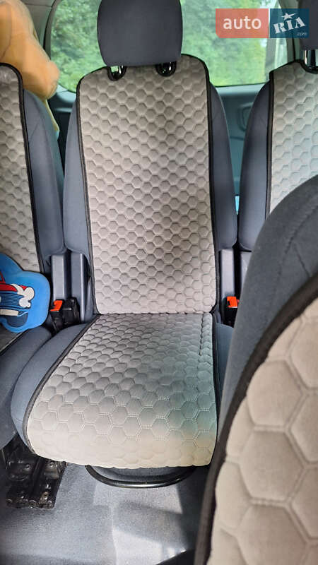 Минивэн Ford Galaxy 2007 в Яворове