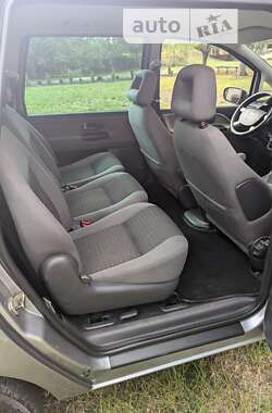 Минивэн Ford Galaxy 2005 в 