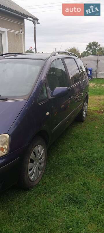 Минивэн Ford Galaxy 2000 в Городенке
