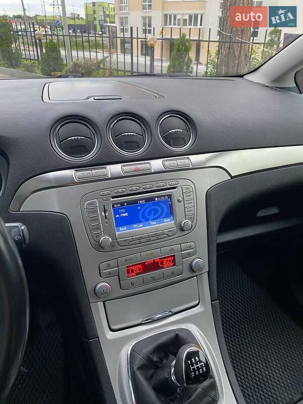 Мінівен Ford Galaxy 2009 в Тернополі