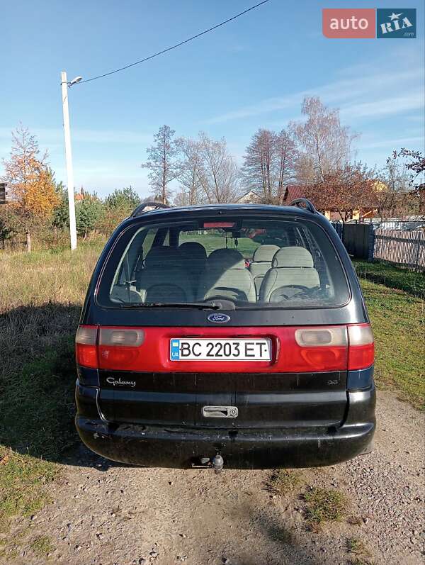 Минивэн Ford Galaxy 1998 в Краковце