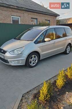 Минивэн Ford Galaxy 2013 в 