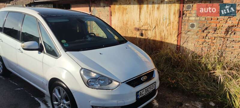 Ford Galaxy 2010