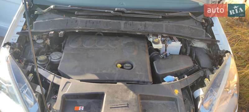 Минивэн Ford Galaxy 2010 в Нововолынске