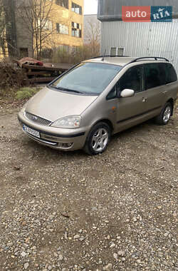 Мінівен Ford Galaxy 2004 в Чернівцях