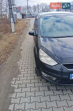 Минивэн Ford Galaxy 2008 в 
