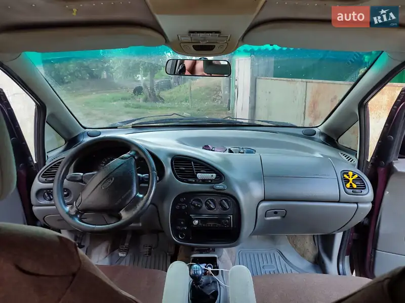 Минивэн Ford Galaxy 1996 в 