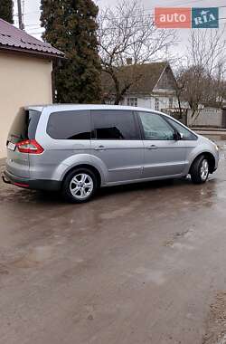 Минивэн Ford Galaxy 2010 в 