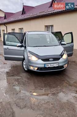 Минивэн Ford Galaxy 2010 в 