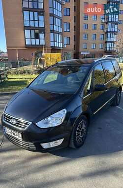 Минивэн Ford Galaxy 2012 в 